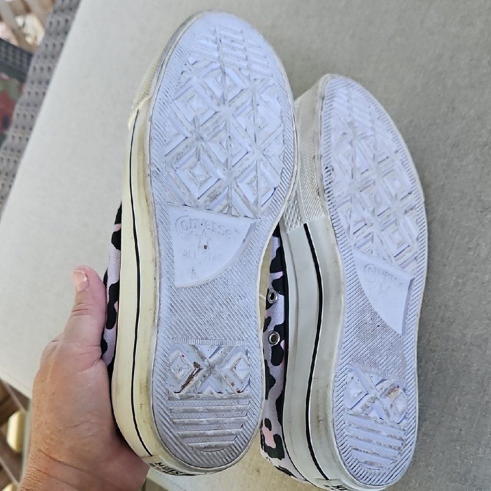 Converse Women's Stylish Leopard Animal Print Sneakers 6 - Picture 7 of 12